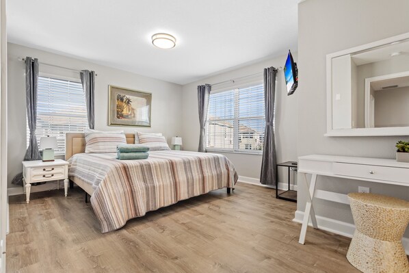 5 bedrooms, iron/ironing board, free WiFi, bed sheets