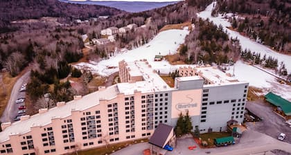 Silver Creek-5105 2 Bedroom, 2 Bath Condo. Night skiing, pools and tube park.