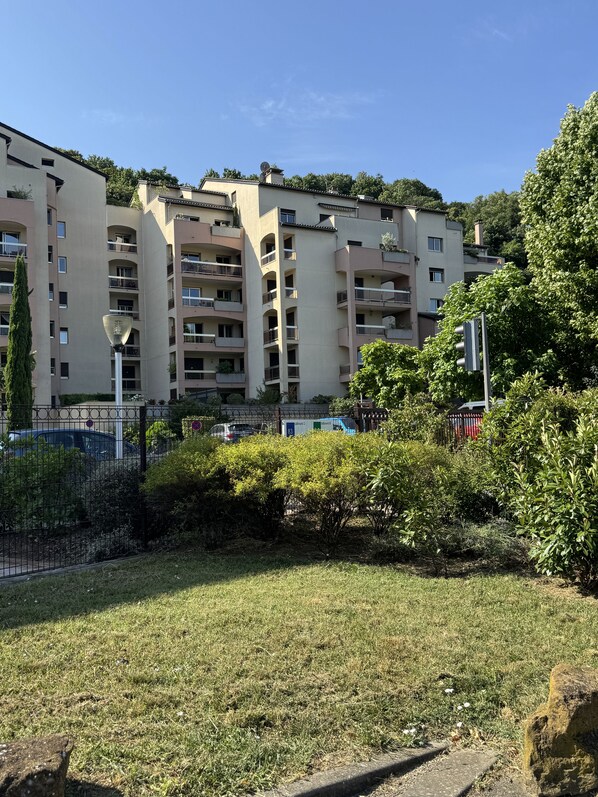 Exterior - Studio Lyon Plage (Lyon)