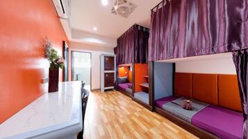 Quadruple Room, Mixed Dorm | Free WiFi