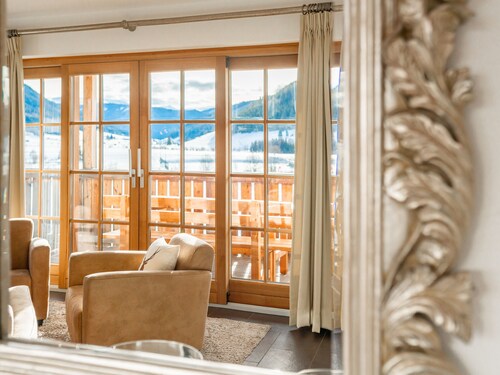 Detached chalet with wellness in Mauterndorf