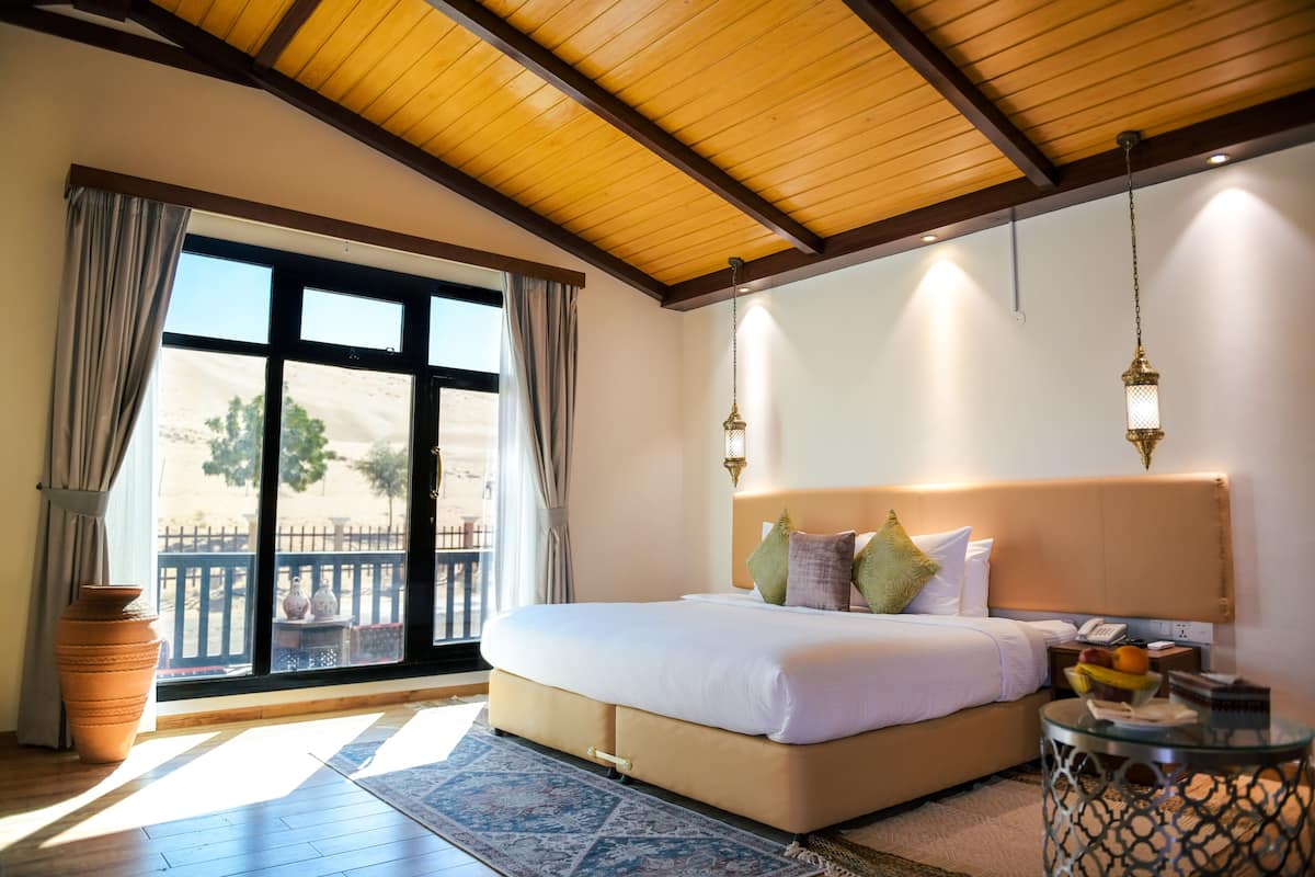 Premier Room | In-room safe, desk, laptop workspace, free cribs/infant beds