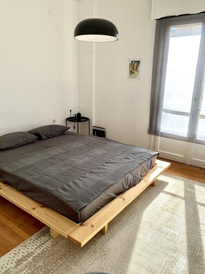 2 Schlafzimmer, Bügeleisen/Bügelbrett, kostenloses WLAN