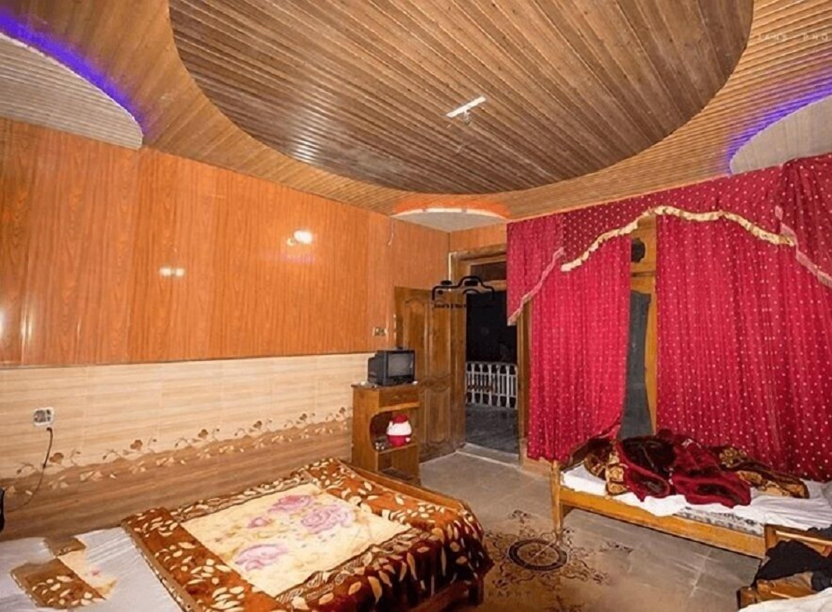 Phòng 3 Tiêu chuẩn | Truy cập Internet không dây miễn phí, bộ trải giường 