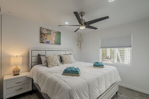 4 bedrooms, iron/ironing board, free WiFi, bed sheets