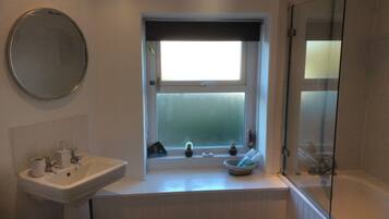 House | Bathroom | Combined shower/tub, deep soaking tub, hair dryer, towels