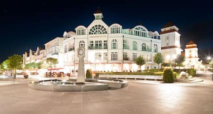 GroĂzĂŒgige Unterkunft in historischer BĂ€dervilla nur 50 m zum Strand.