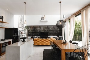 Villa, 3 Bedrooms | Living room - Villa Umami (Canggu)