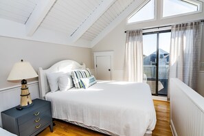 3 bedrooms, WiFi, bed sheets, wheelchair access