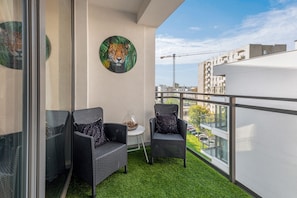 Luxury Apartment | Terrace/patio