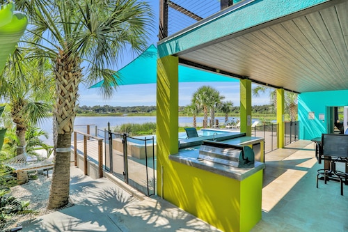 SLEEP ON A SAILBOAT starting 12/1 Lakefront Oasis!