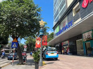 施設の正面