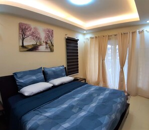 3 bedrooms, iron/ironing board, free WiFi, bed sheets - La Casa Felice - Fully Furnished Three Bedroom House (Angeles)