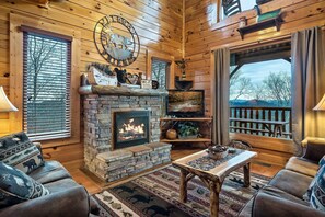 Smart-TV, Kamin, Videospiele, DVD-Player