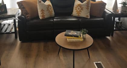 Newly renovated quaint little place