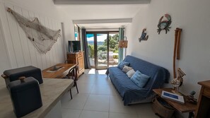 Smart TV, ping pong, books - Charming Petit Mazet sea view La Croix Valmer Gigaro near St Tropez (La Croix-Valmer)