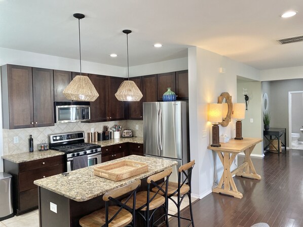 Fridge, microwave, oven, stovetop - Cary Luxury Home-Fenced yard-POOL!!! (Cary)