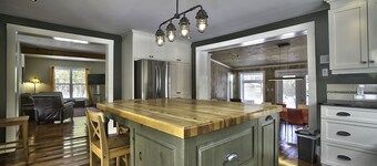 Charming Country House in Ayer's Cliff