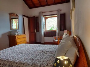 2 bedrooms, iron/ironing board, travel crib, free WiFi