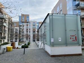 Enceinte de lâhĂ©bergement