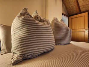 2 habitaciones, escritorio y insonorización