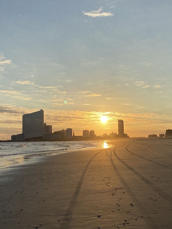 Una spiaggia nelle vicinanze