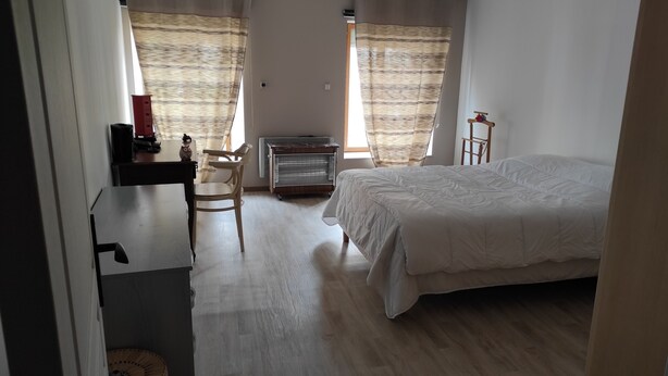 2 Schlafzimmer, Bügeleisen/Bügelbrett, WLAN, Bettwäsche