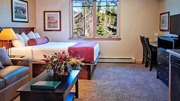 2 slaapkamers, een strijkplank/strijkijzer, gratis wifi, beddengoed