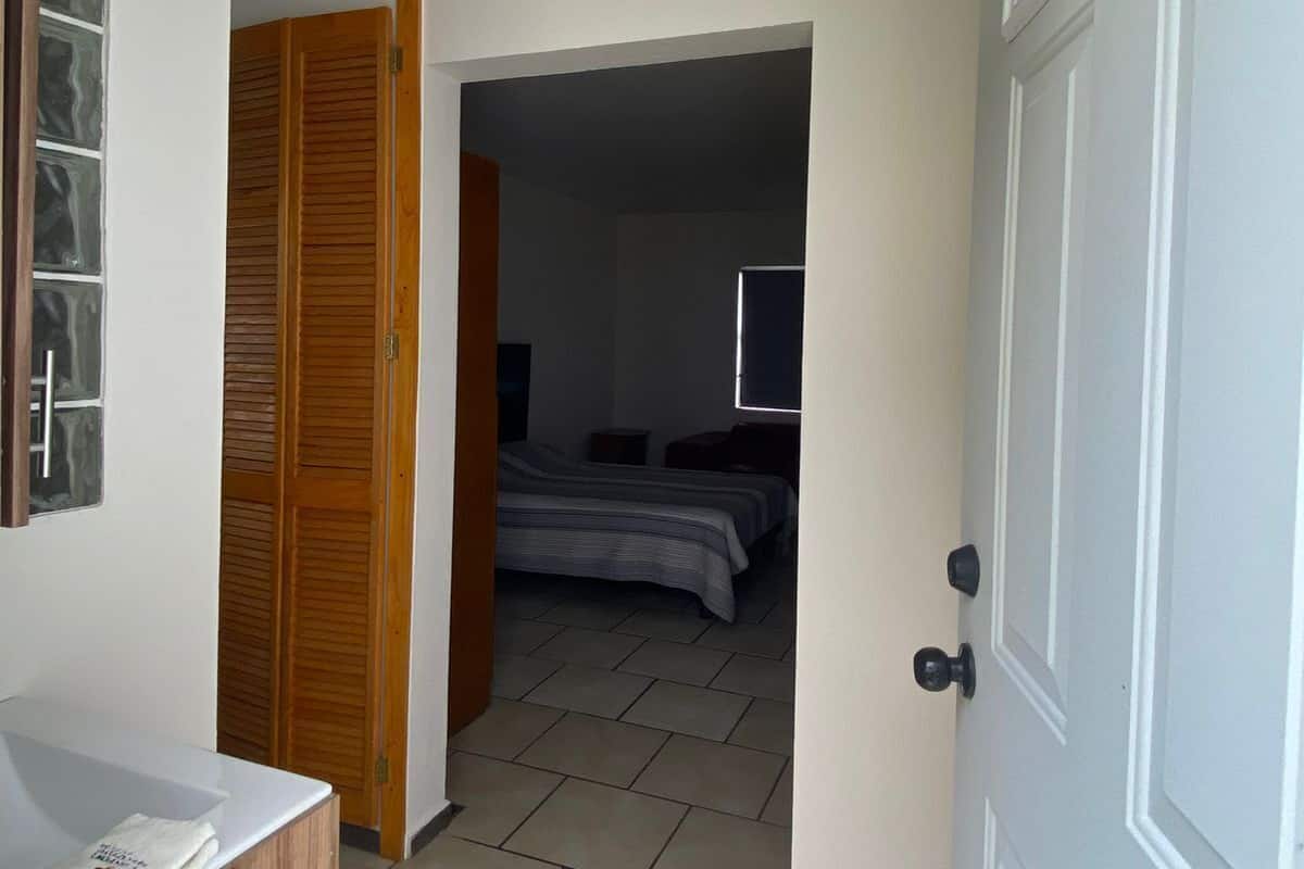 Basic Single Room | Laptop workspace, individually furnished, bed sheets