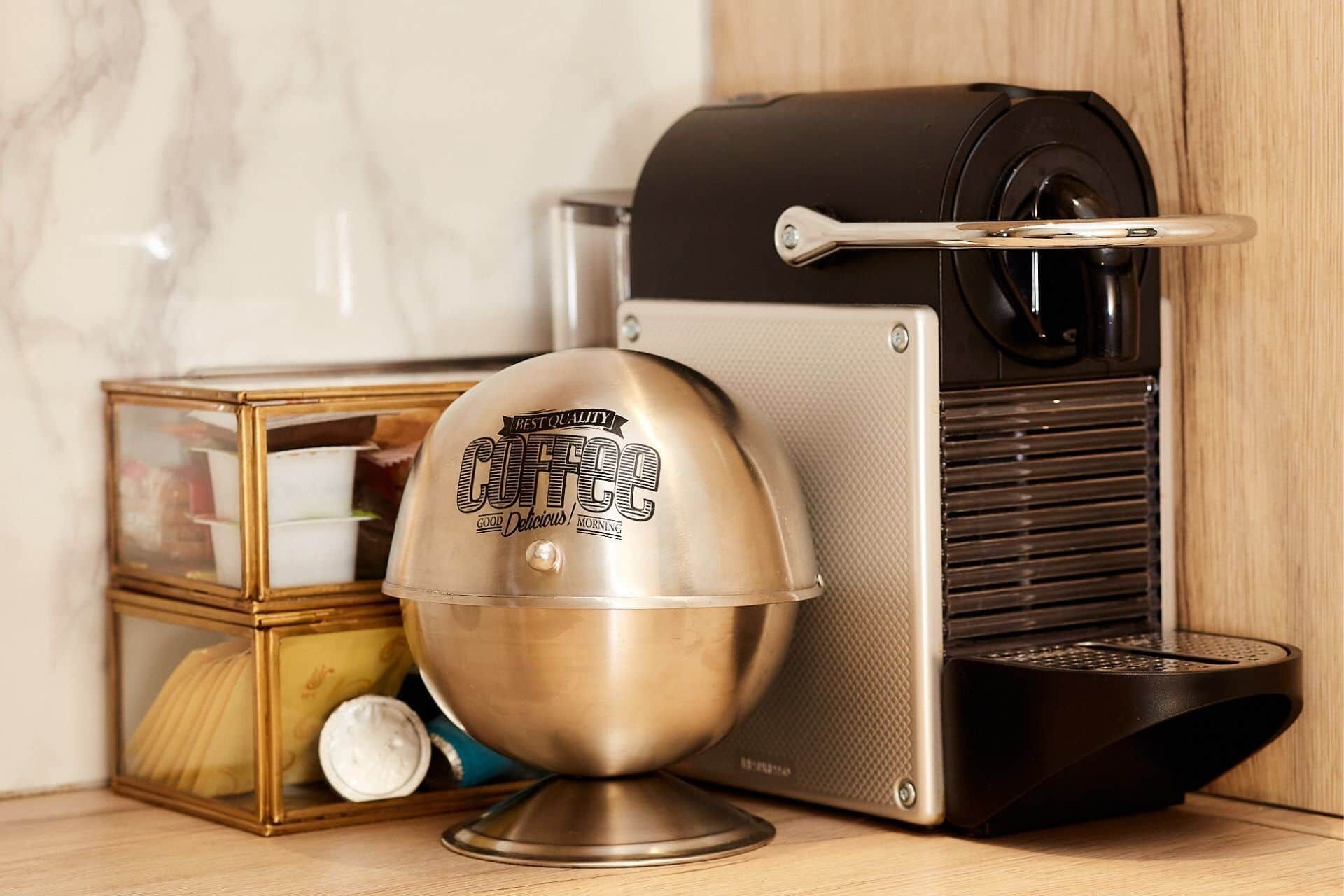 Kaffe og/eller kaffemaskin