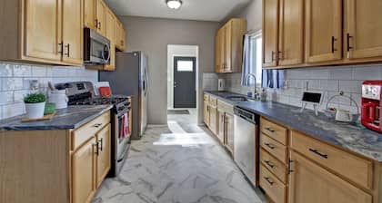 Convenient location Modern Farmhouse