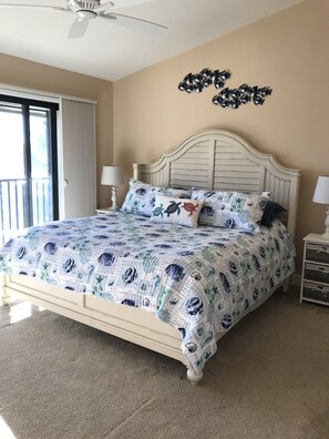 2 bedrooms, in-room safe, iron/ironing board, free WiFi