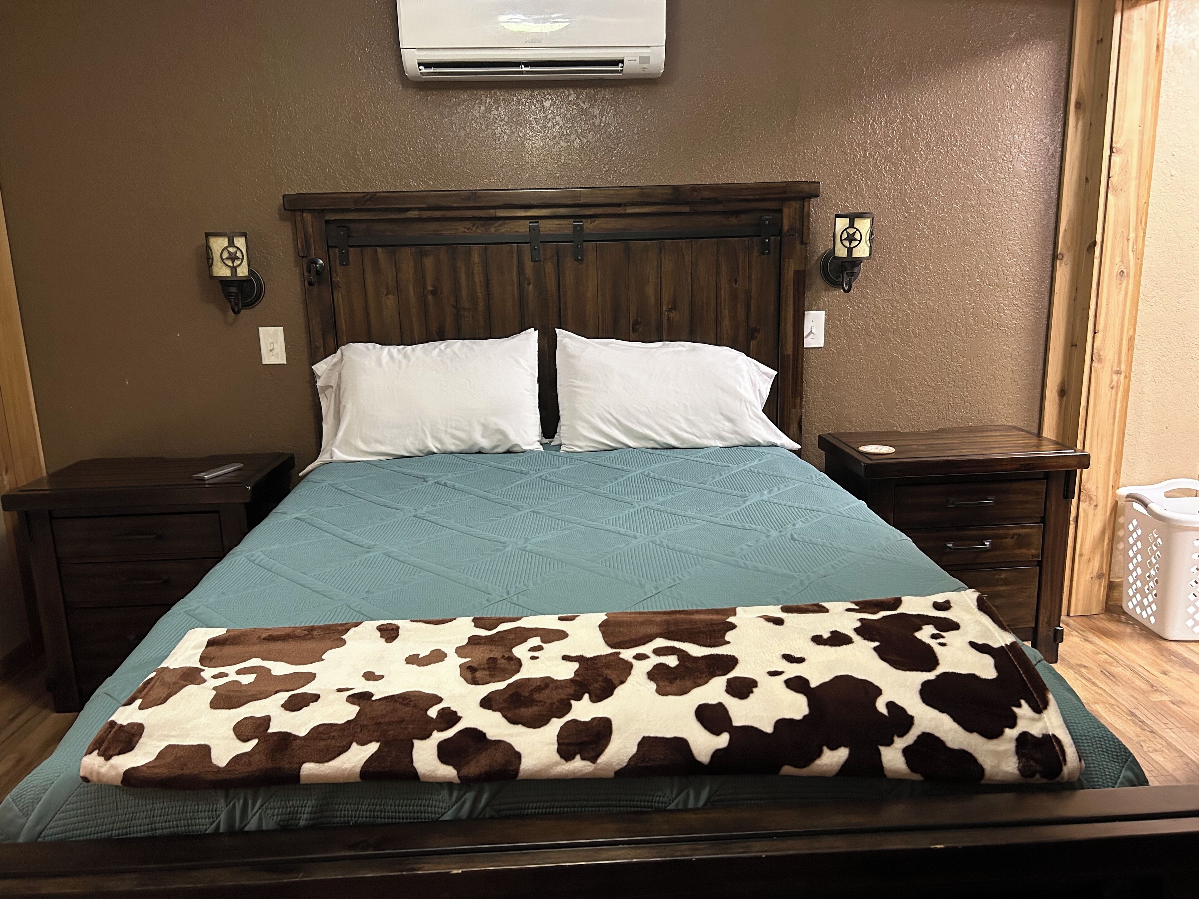 1 多间卧室、熨斗/熨衣板、免费 WiFi、床单