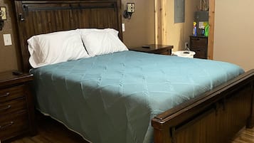 1 habitación, tabla de planchar con plancha, wifi gratis y ropa de cama 