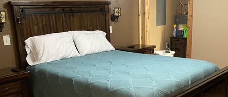 1 camera, ferro/asse da stiro, Wi-Fi gratuito, lenzuola