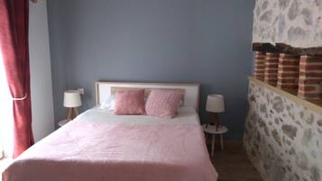 2 habitaciones, wifi gratis, ropa de cama y acceso para silla de ruedas