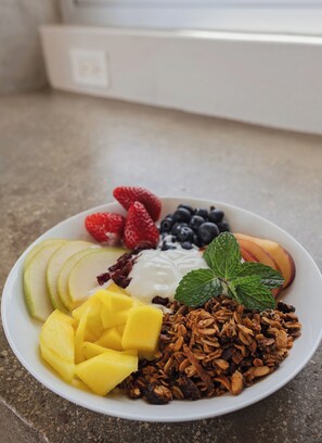Free breakfast - Topia All-Inclusive - 250pp Meals Included (El Pescadero)
