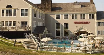 Deluxe Yeti Suite on Jiminy Mtn -1st Flr Sleeps 4 - New Fully Redone Country Inn