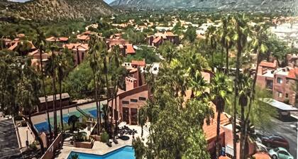 Tucson Escapes at Sabino Cnyn King, queen, office, pets, pool, and pickle ball