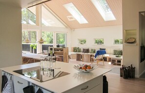 Fernseher, Kamin