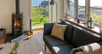 3 bedroom gorgeous home in Allinge