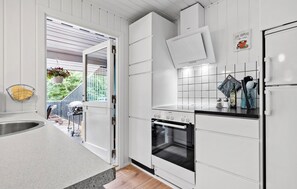 Kühlschrank, Herdplatte, Geschirrspüler