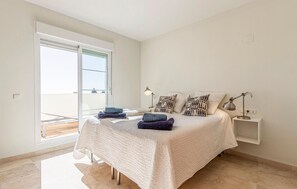 2 bedrooms, free WiFi - Gorgeous apartment in Benalmádena (Benalmádena)