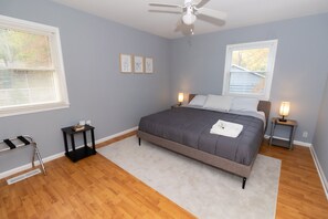 3 bedrooms, iron/ironing board, travel cot, free WiFi