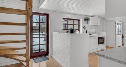 Lovely home in Hurup Thy with WiFi