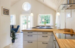 Kühlschrank, Geschirrspüler