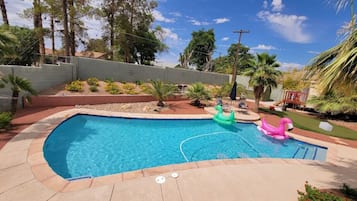 Piscina externa