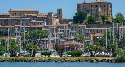 Stunning home in Valentano with kitchen