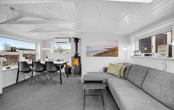 Smart TV, fireplace, foosball