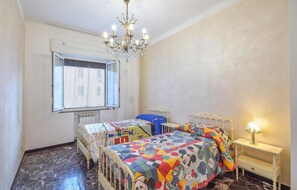 2 Schlafzimmer, Bügeleisen/Bügelbrett, Reisekinderbett, kostenloses WLAN